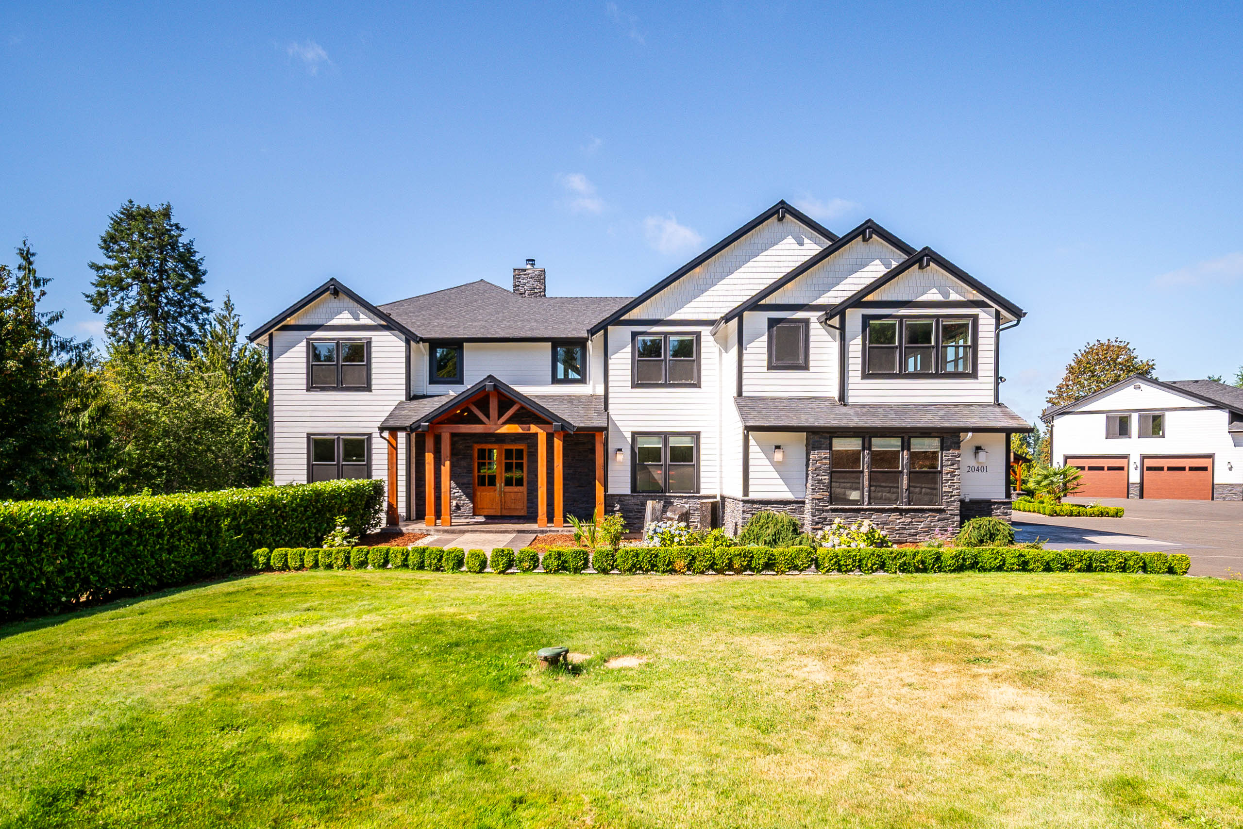 LEGACY ESTATE ON ACREAGE